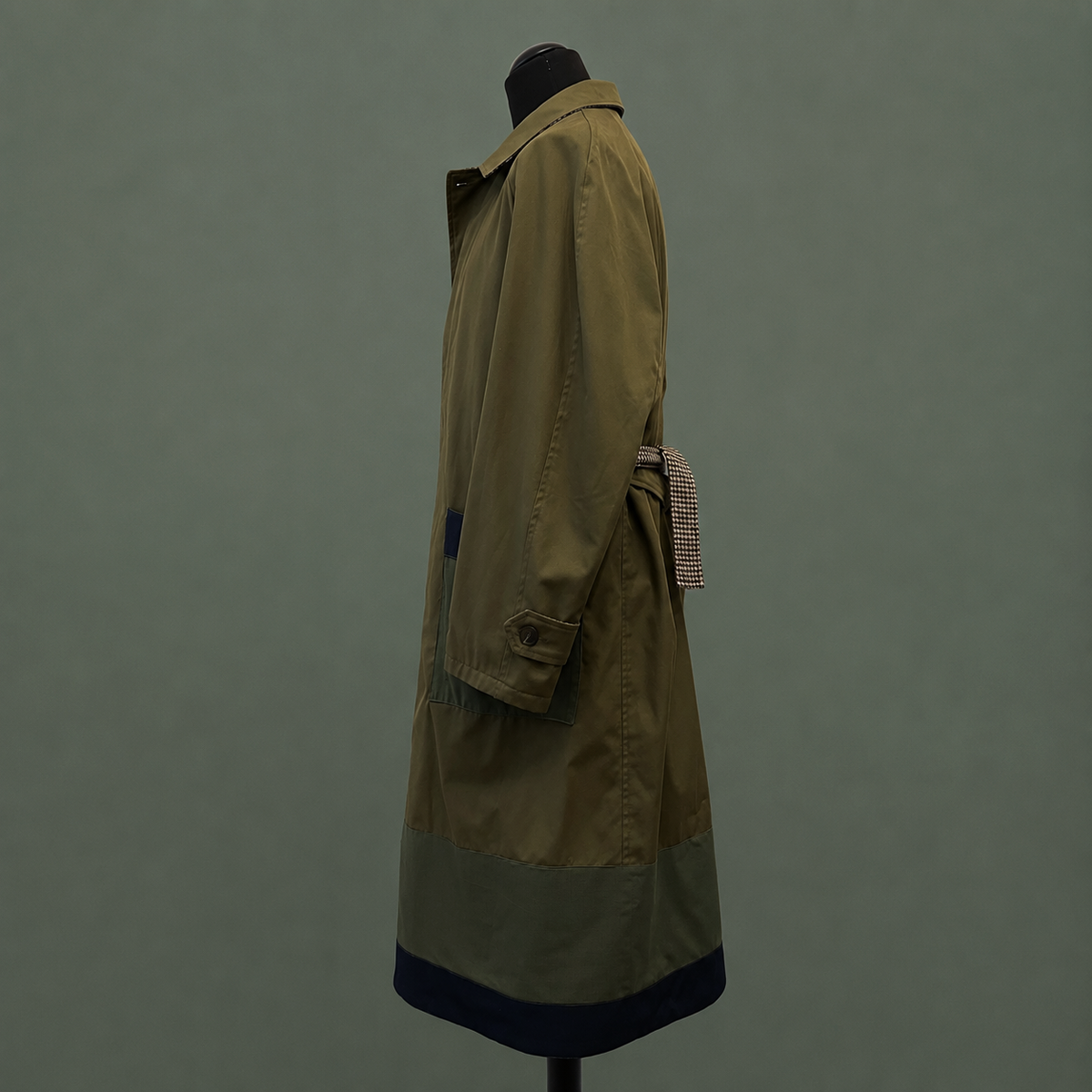 Double Trench Re-Jàvu