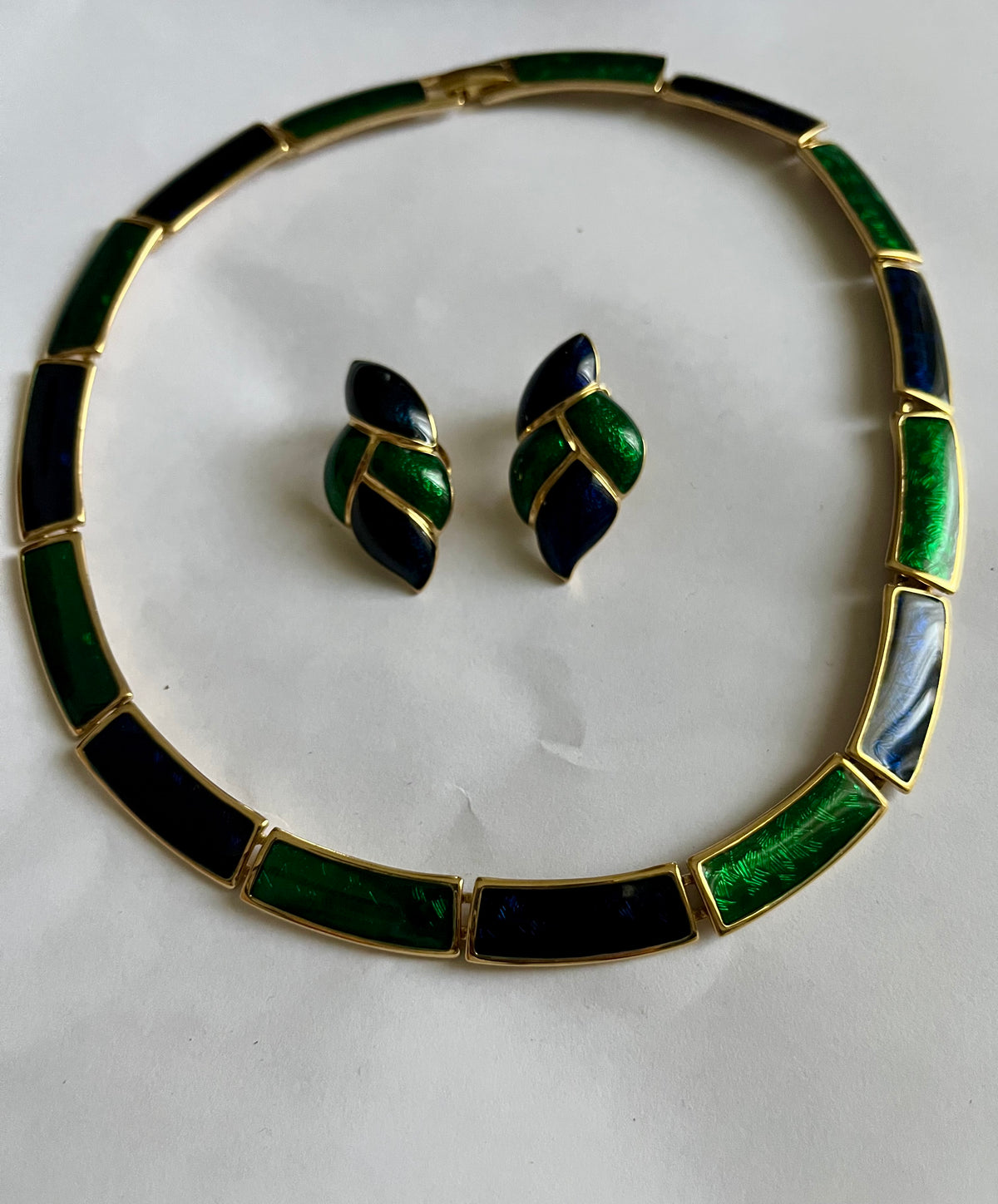 Parure in smalto verde e blu  1980
