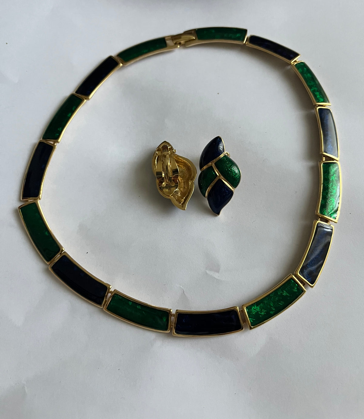 Parure in smalto verde e blu  1980
