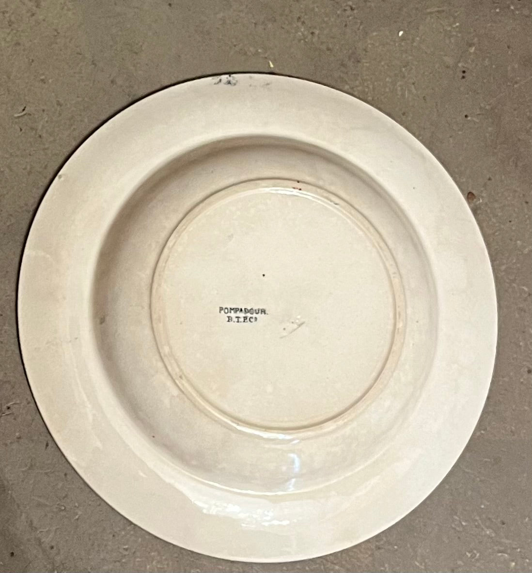 Set di 4 piatti in ceramica Pompadour B.T.P.C.