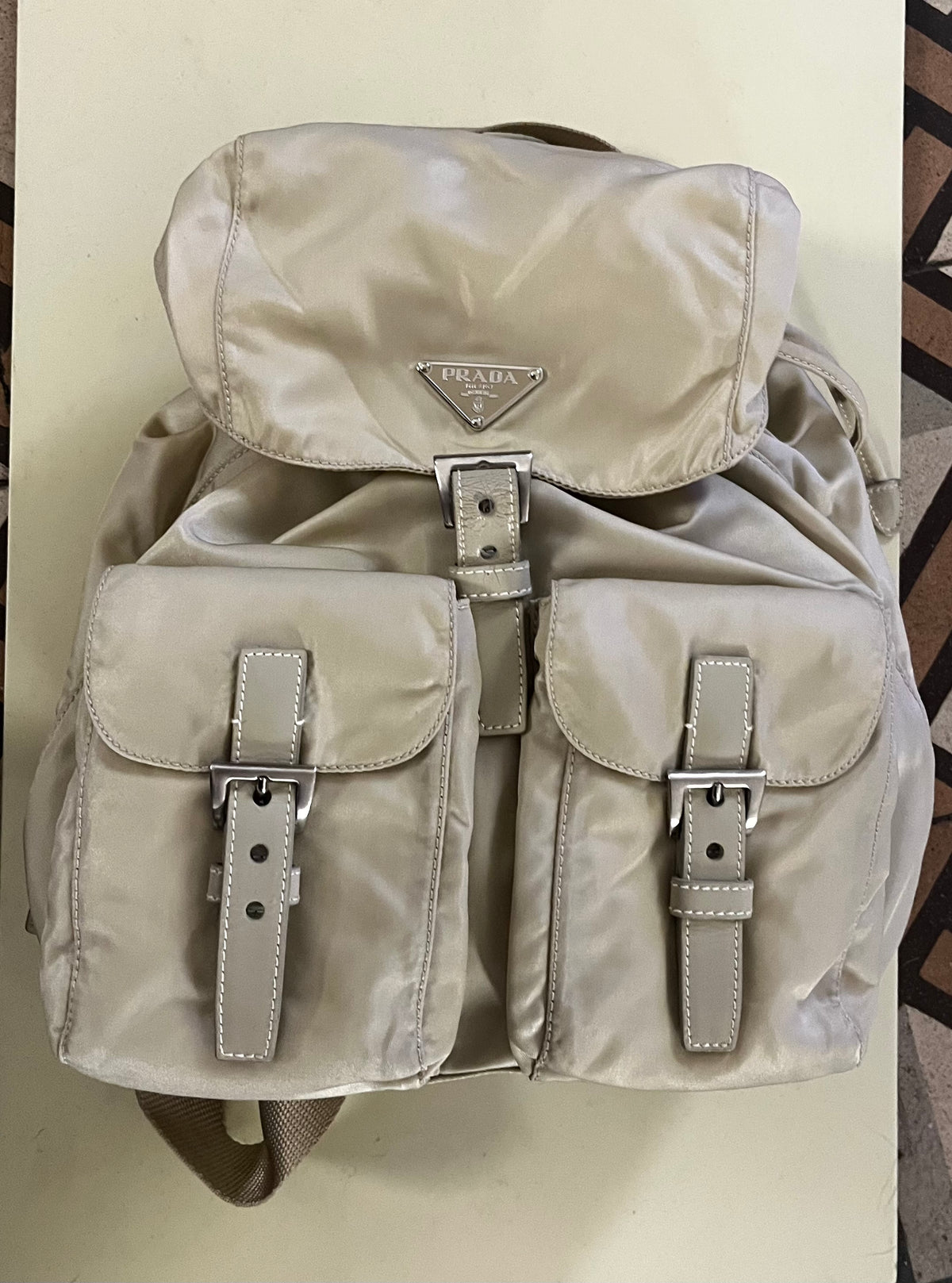 Zaino Prada Tessuto Vela in nylon beige