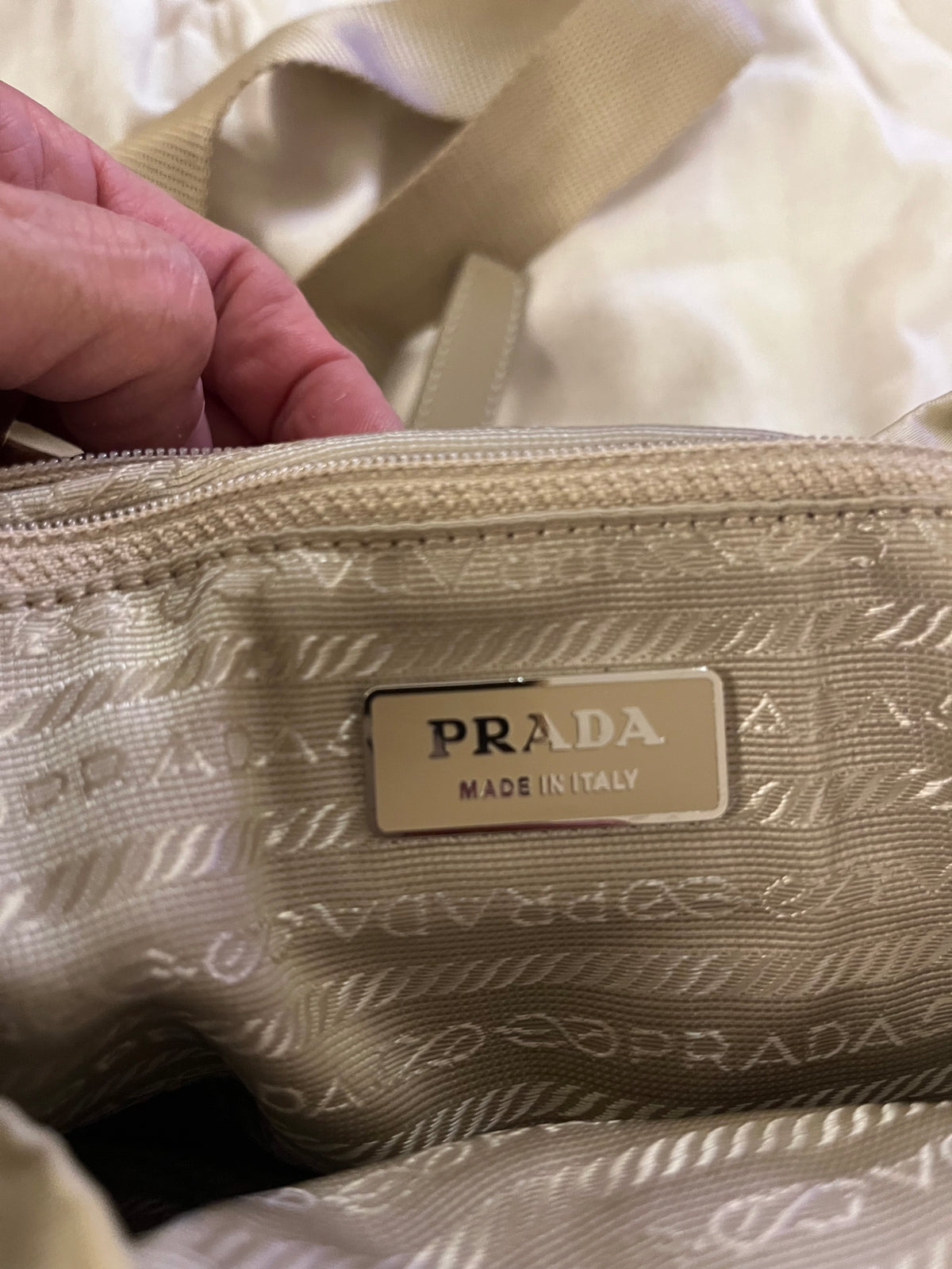 Zaino Prada Tessuto Vela in nylon beige