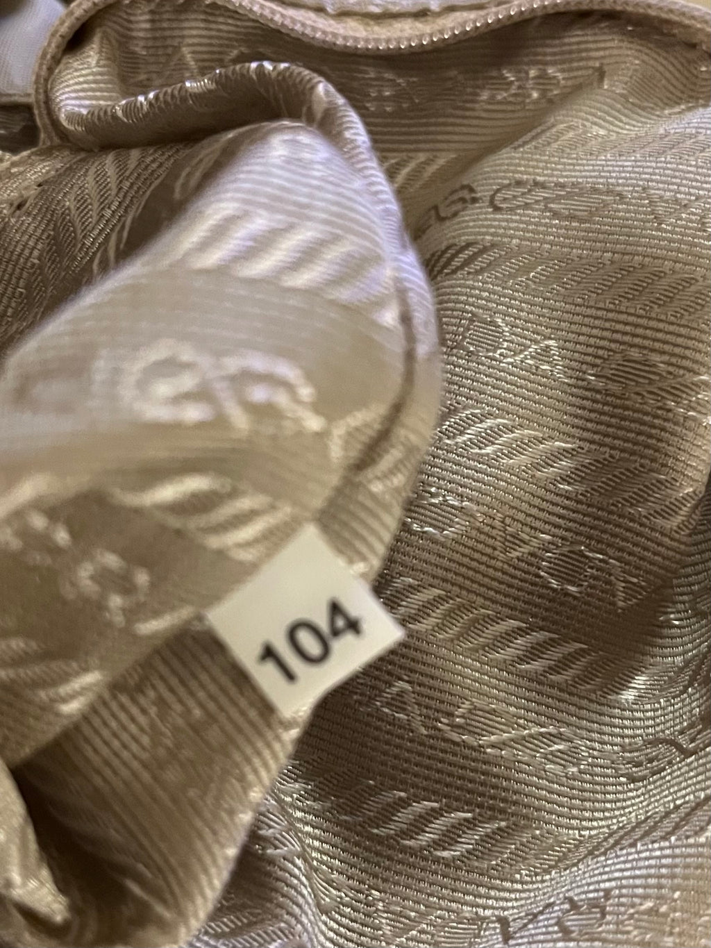 Zaino Prada Tessuto Vela in nylon beige