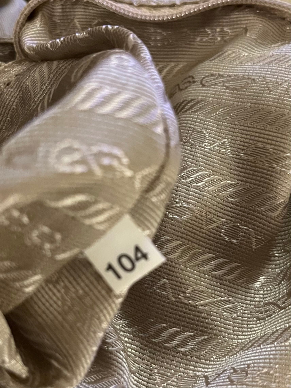 Zaino Prada Tessuto Vela in nylon beige