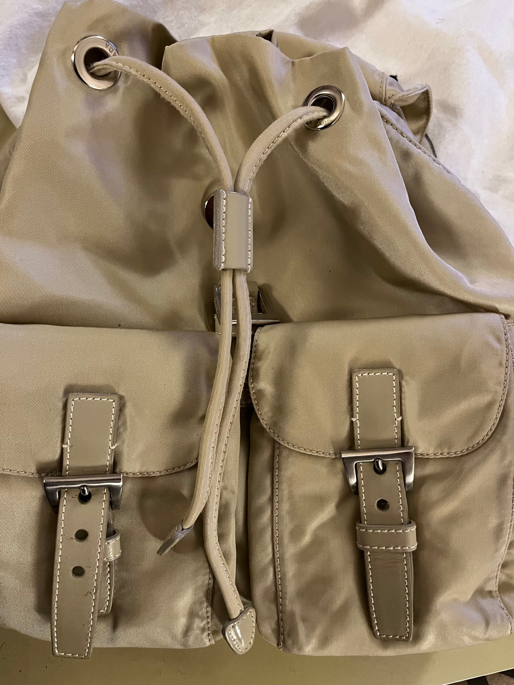 Zaino Prada Tessuto Vela in nylon beige