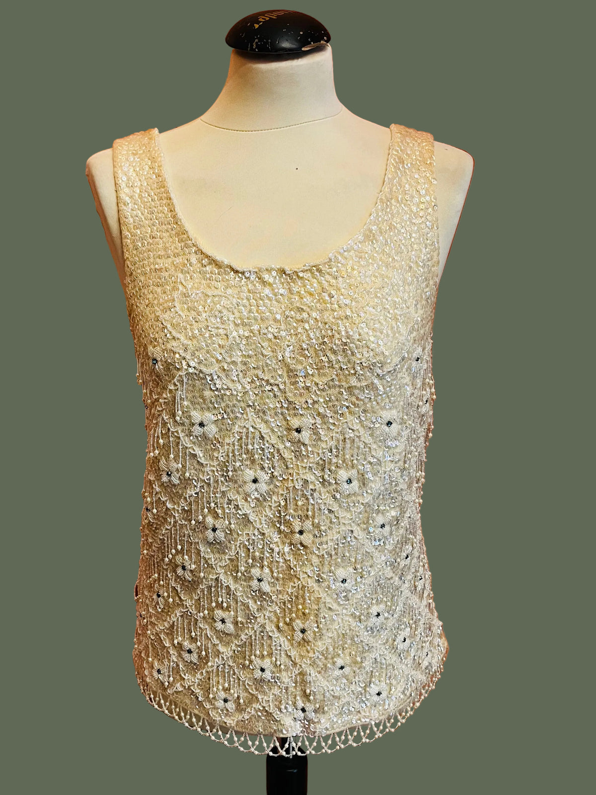 Top vintage anni ’60 in lana bianca ricamato con perline e strass