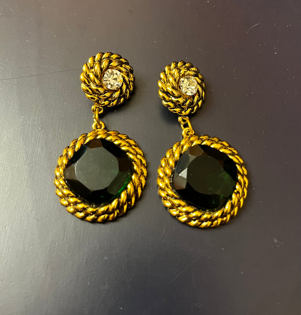 Orecchini anni 90 in metallo e strass verde