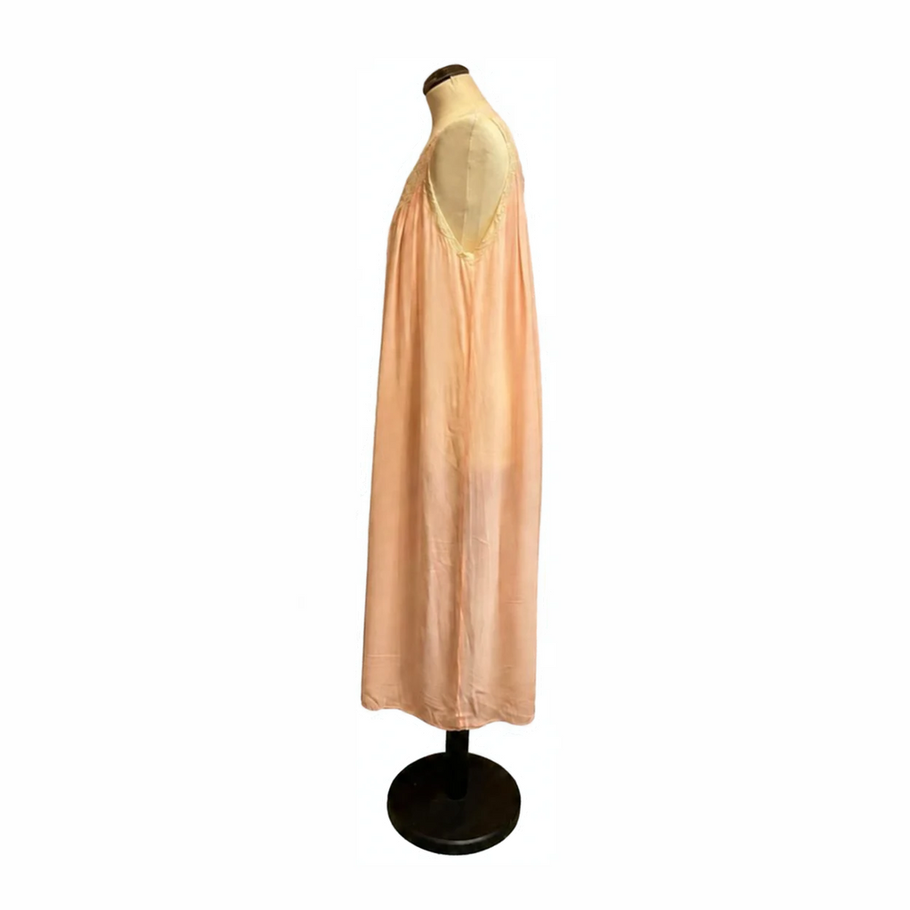 Camicia da notte anni ’60 in seta crêpe rosa e pizzo