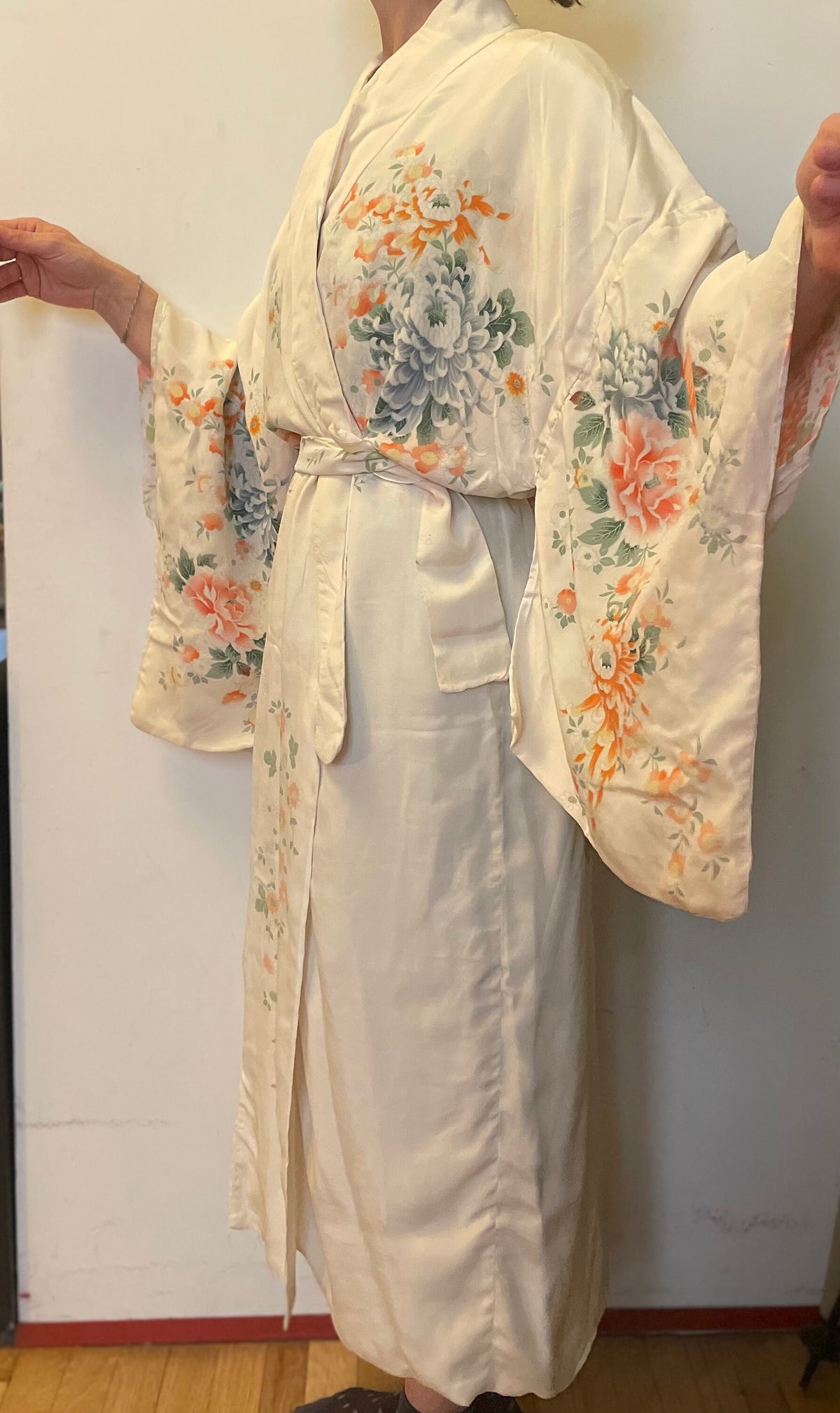 Flowered 1970 kimono