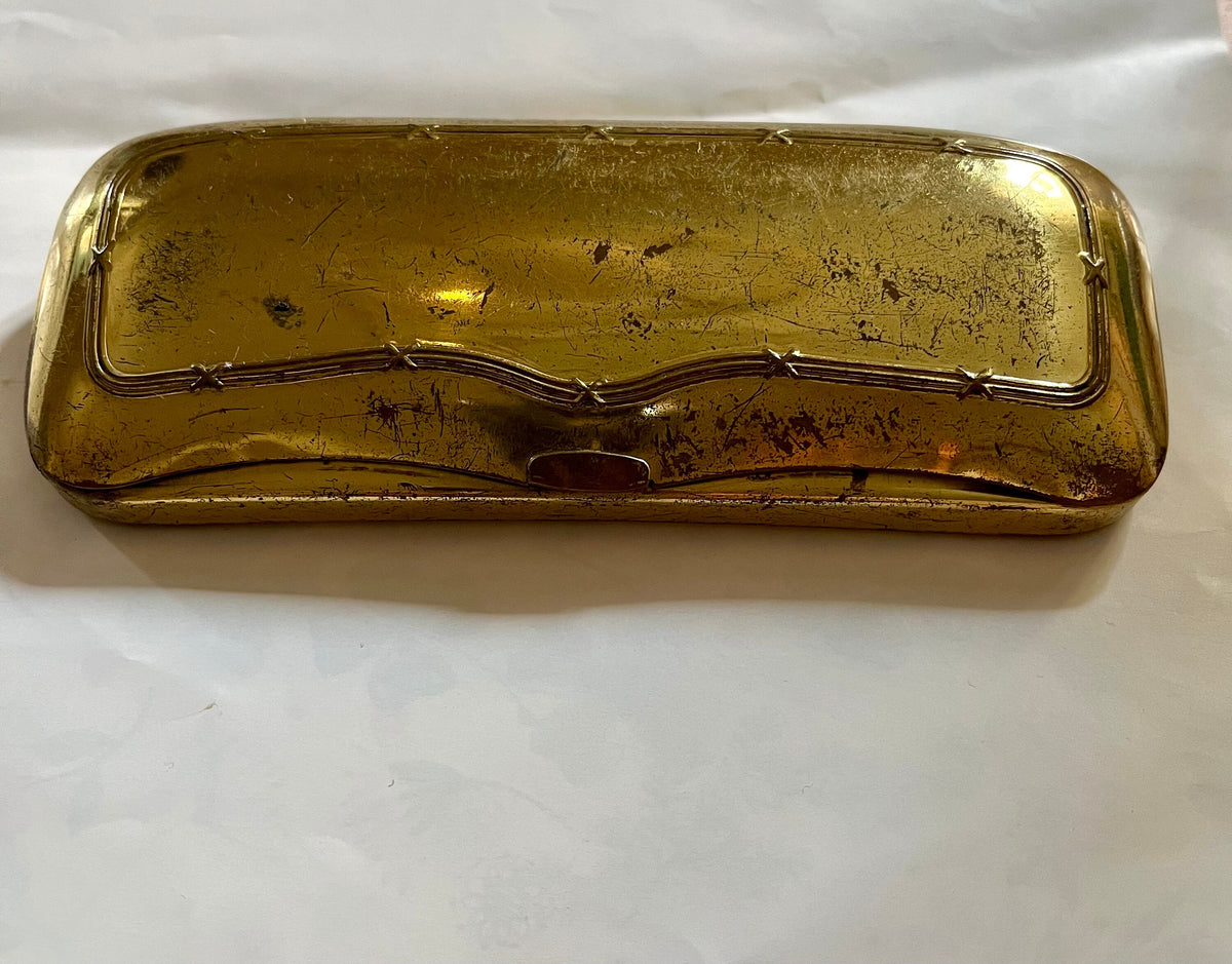 Vintage 1950 cuteye sunglasses with box
