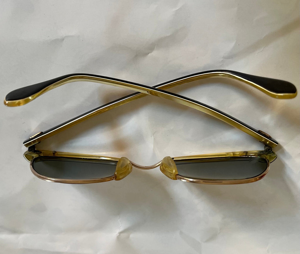 Vintage 1950 cuteye sunglasses with box