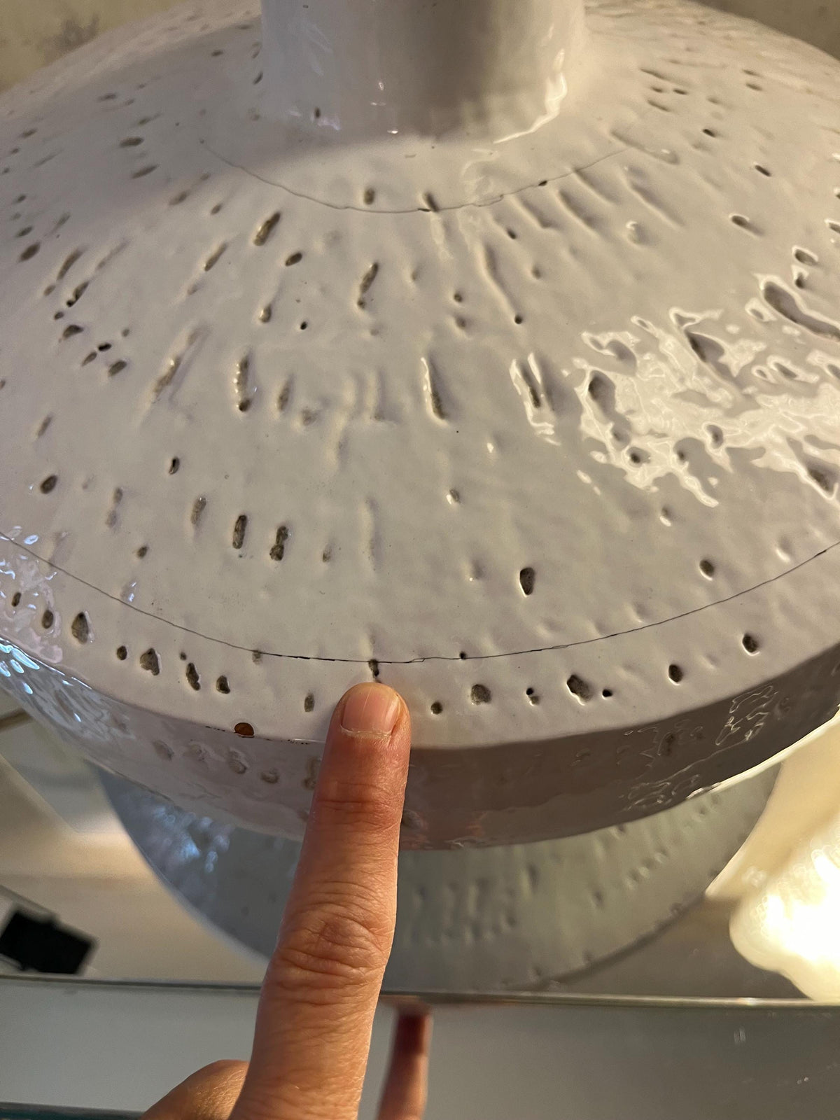 Big MATTLI white ceramic table lamp