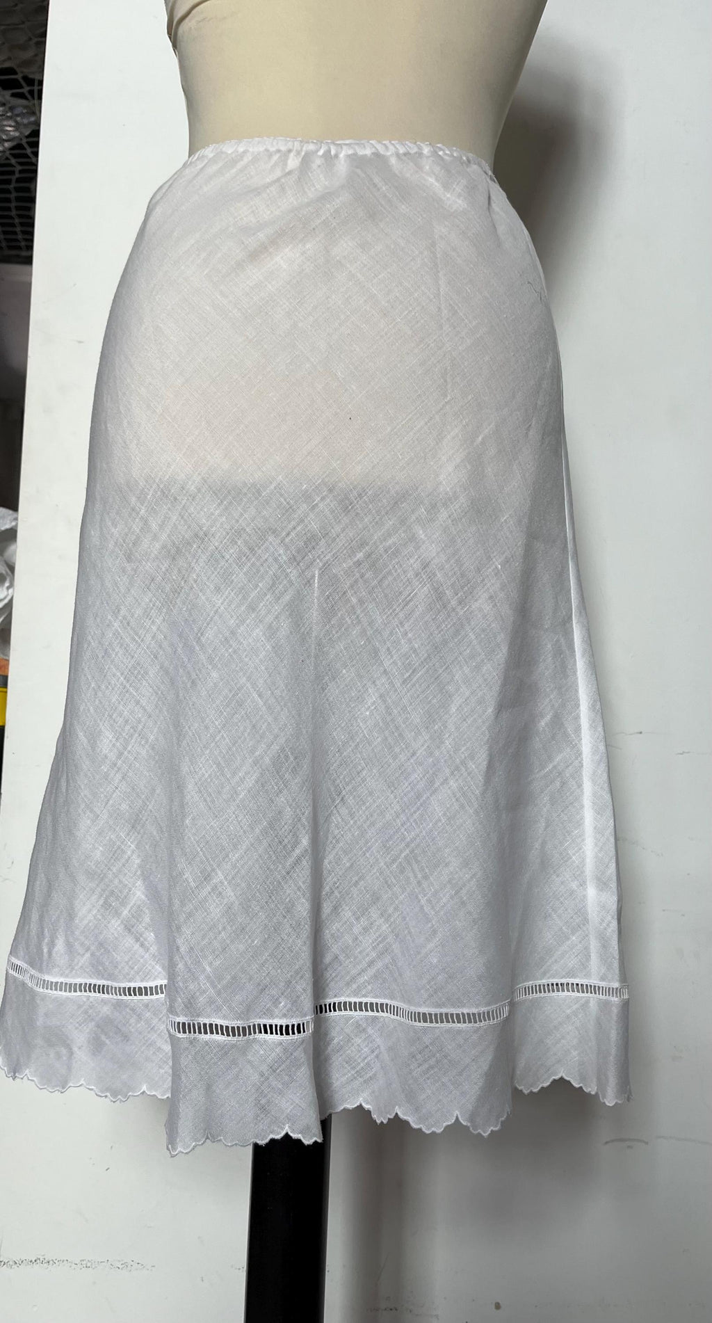 Vintage linen ‘'70 white skirt