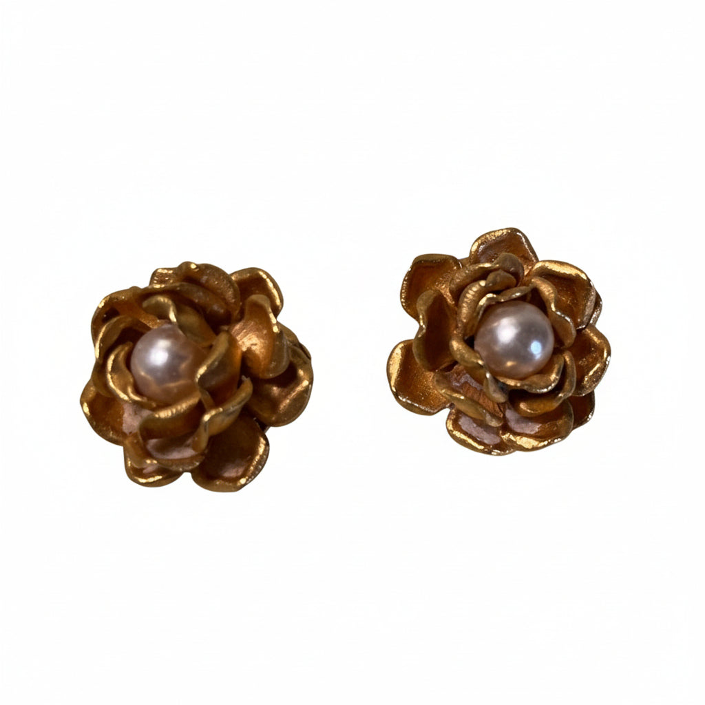 Giuliano Fratti clip on flower vintage earrings