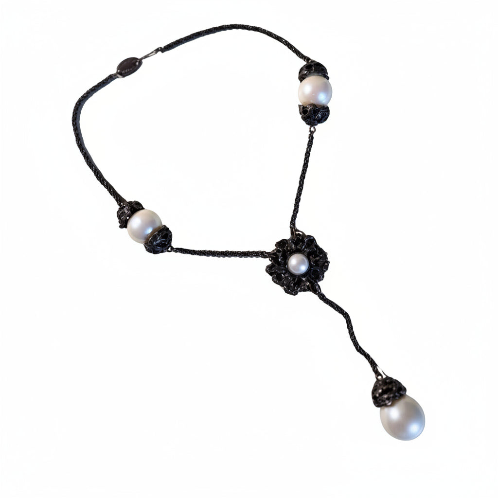 Collana pendente Bozart fine anni 70 con perle