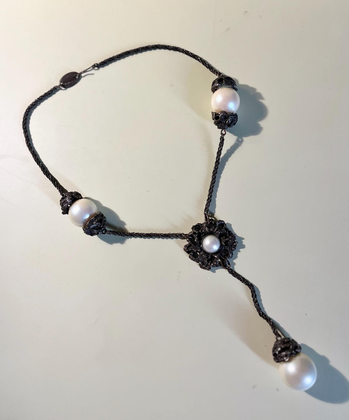 Collana pendente Bozart fine anni 70 con perle