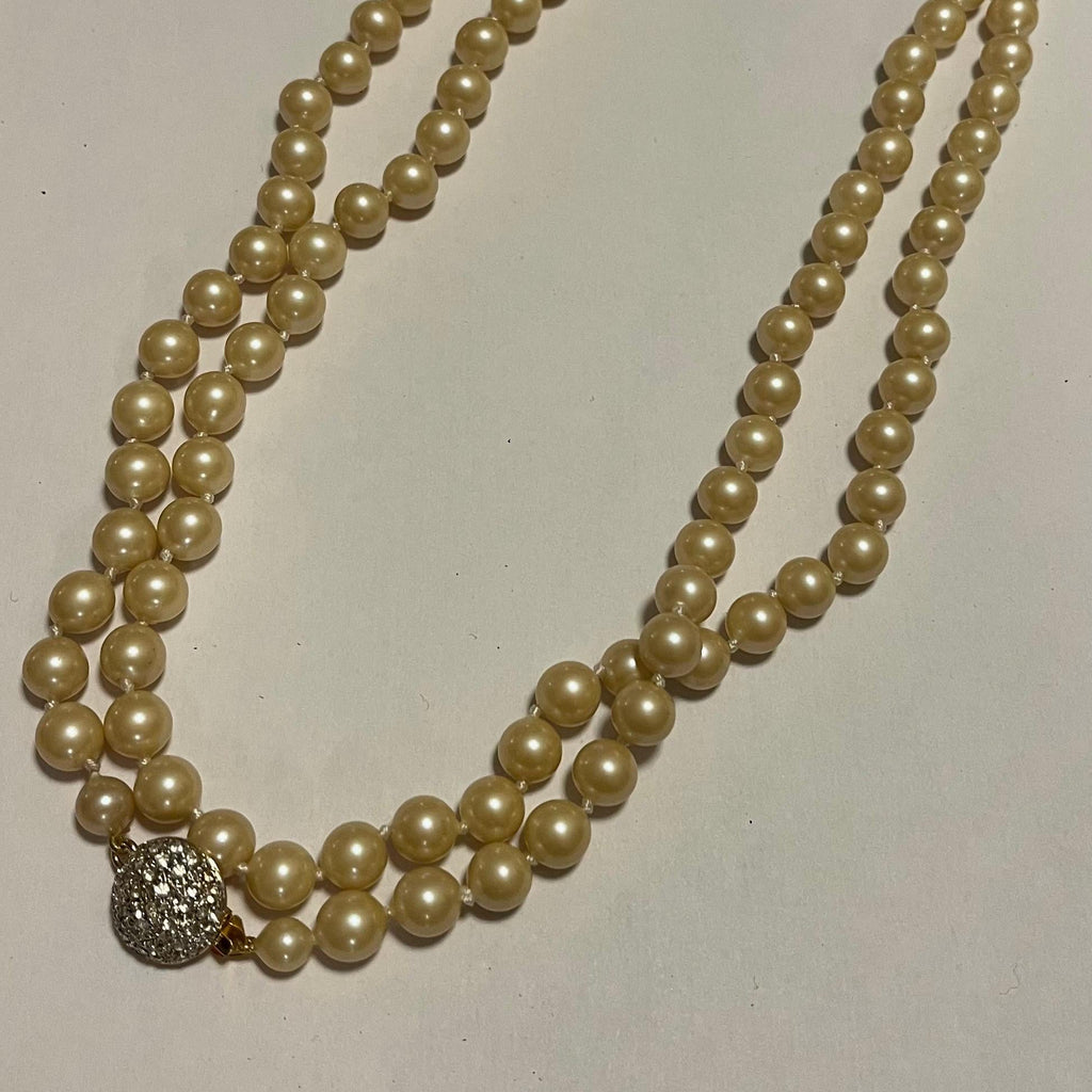 Vintage 1970s Freshwater Pearl long Necklace