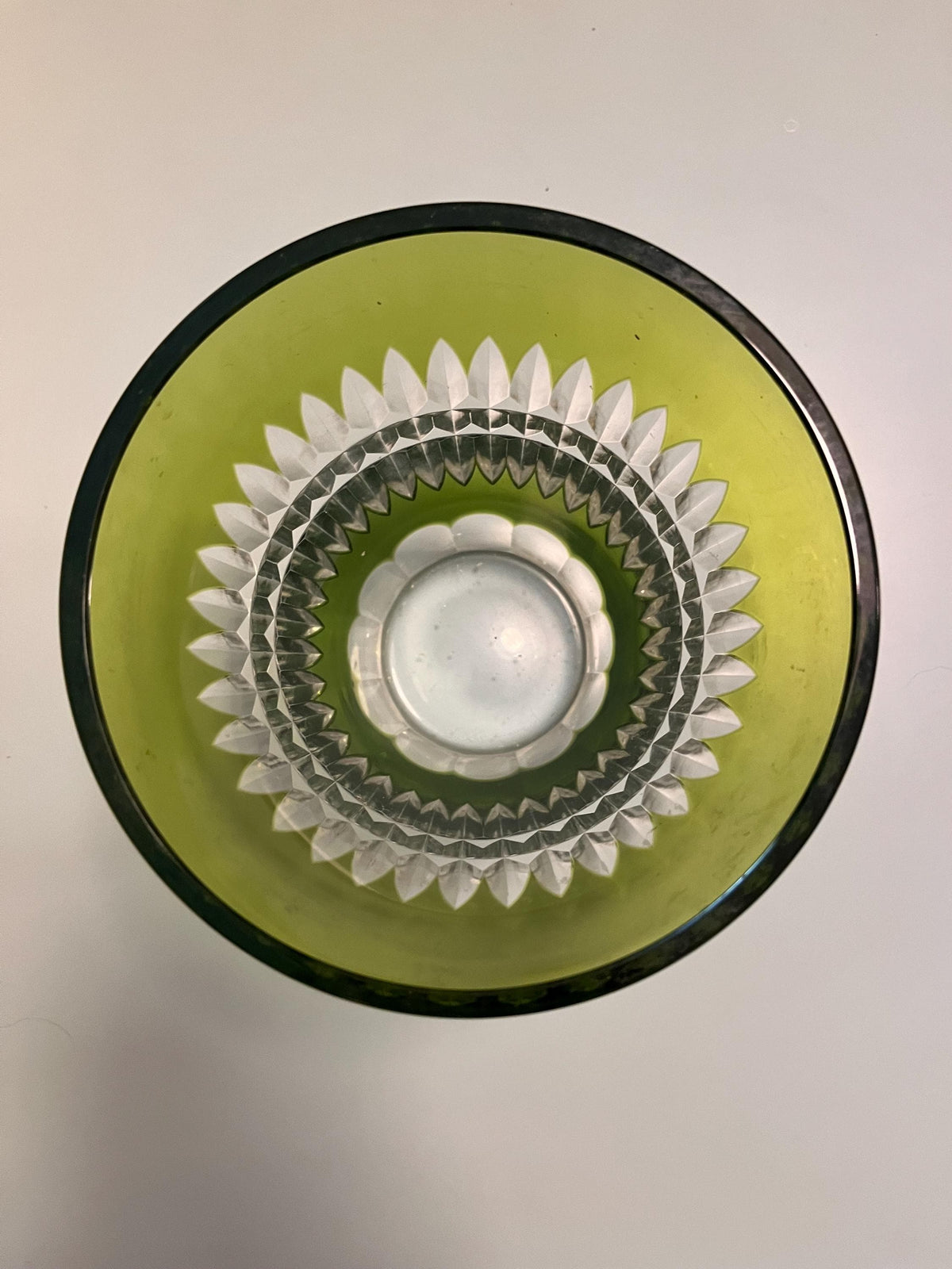 Antique Green Cut Crystal Vase – Val Saint Lambert