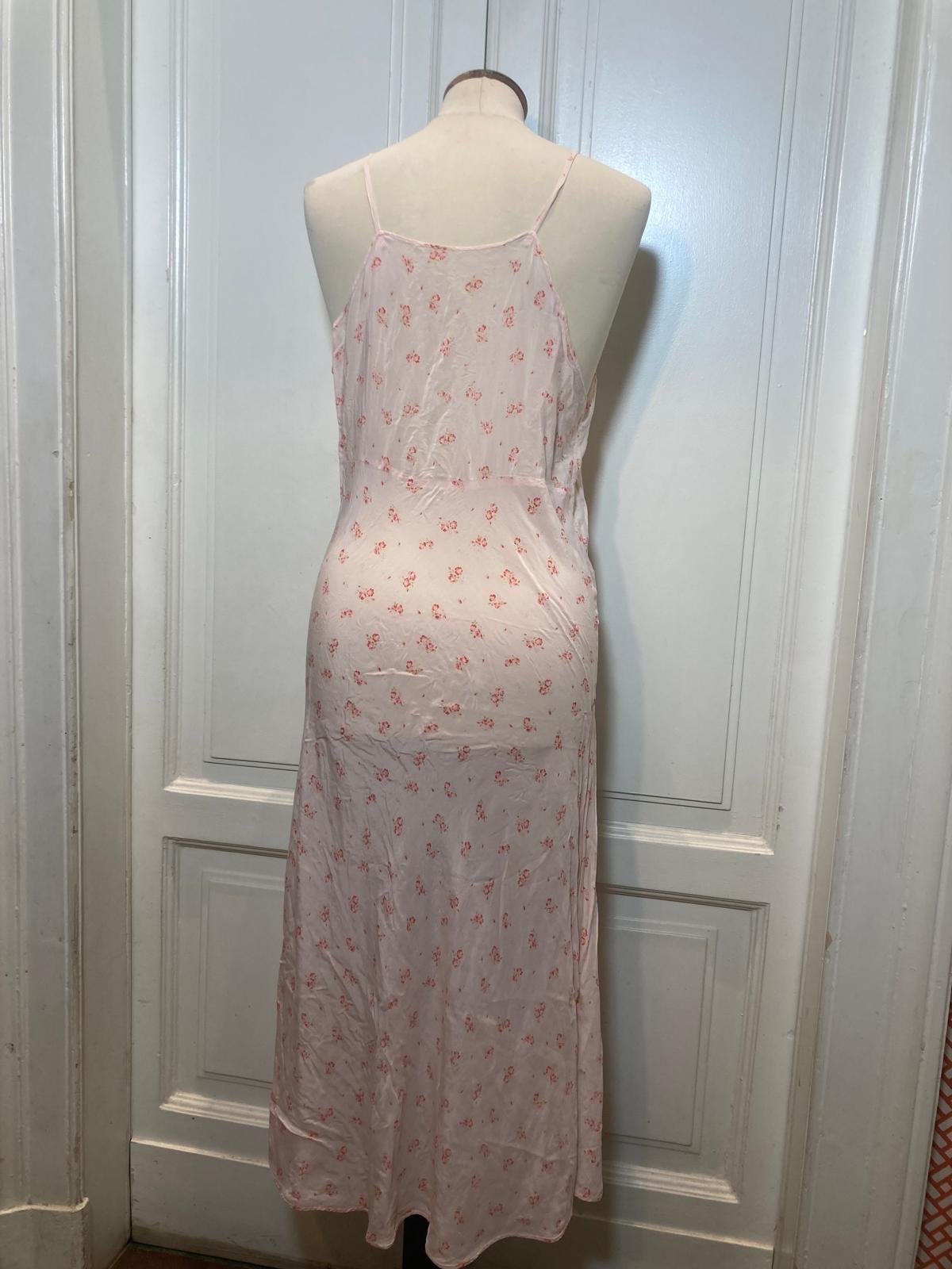 Sottoveste in seta rosa a fiori anni ’60