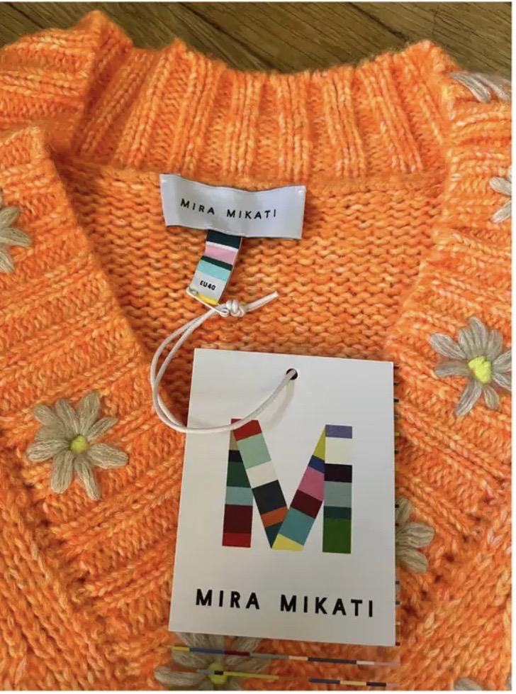 Orange Flowers  Maglia Mira Mikati arancione con motivo floreale