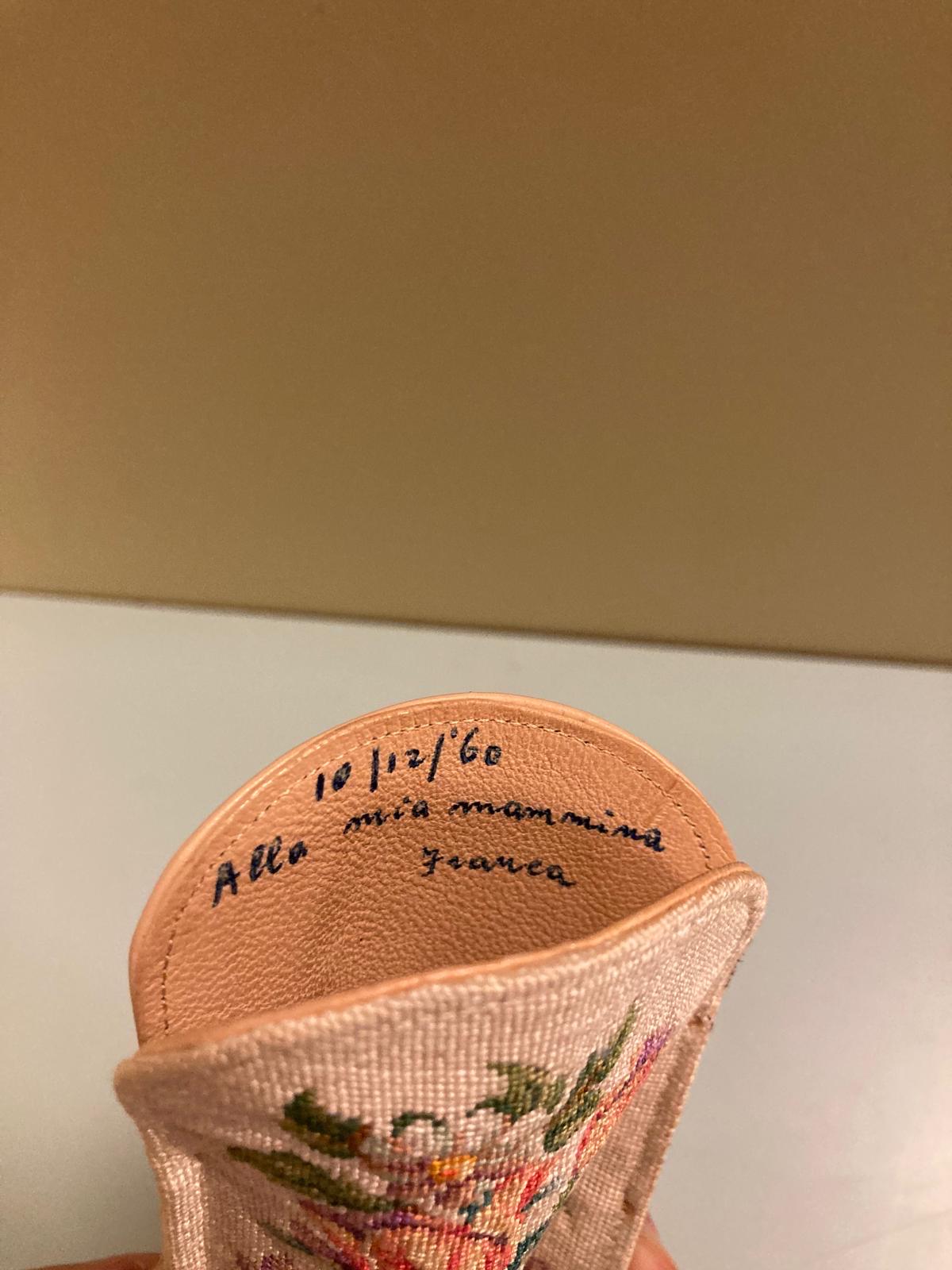 Petit Point  Borsetta italiana ricamata a mano a petit point — anni ’60