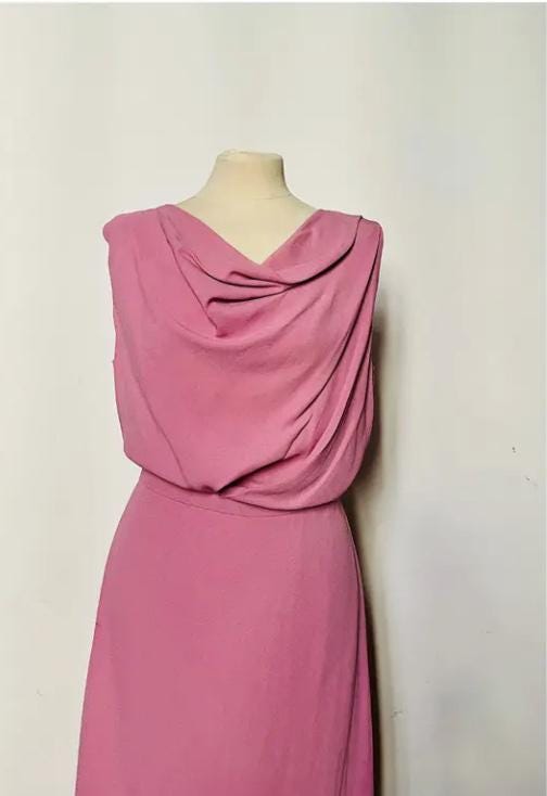 Gucci Pink  Abito Gucci rosa smanicato con vita sagomata