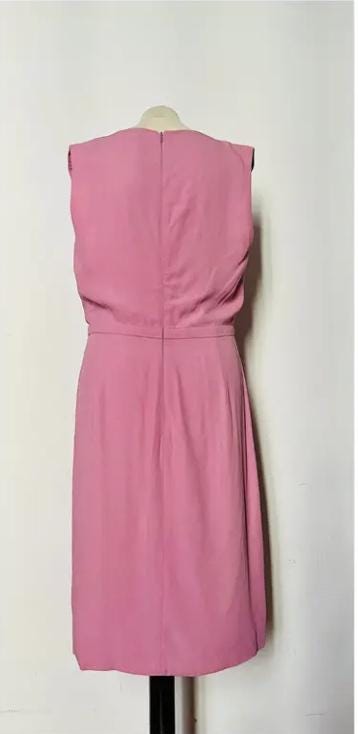 Gucci Pink  Abito Gucci rosa smanicato con vita sagomata