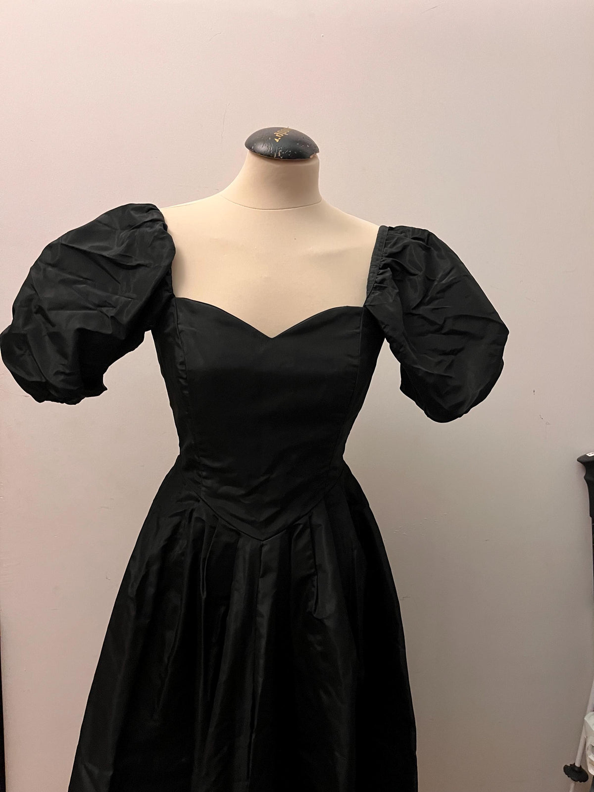 Abito nero Vintage Laura Ashley
