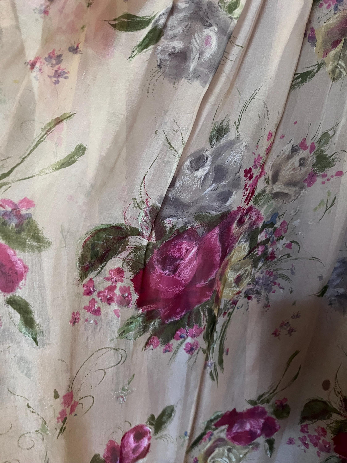 Abito in chiffon di seta a fiori  anni ’60