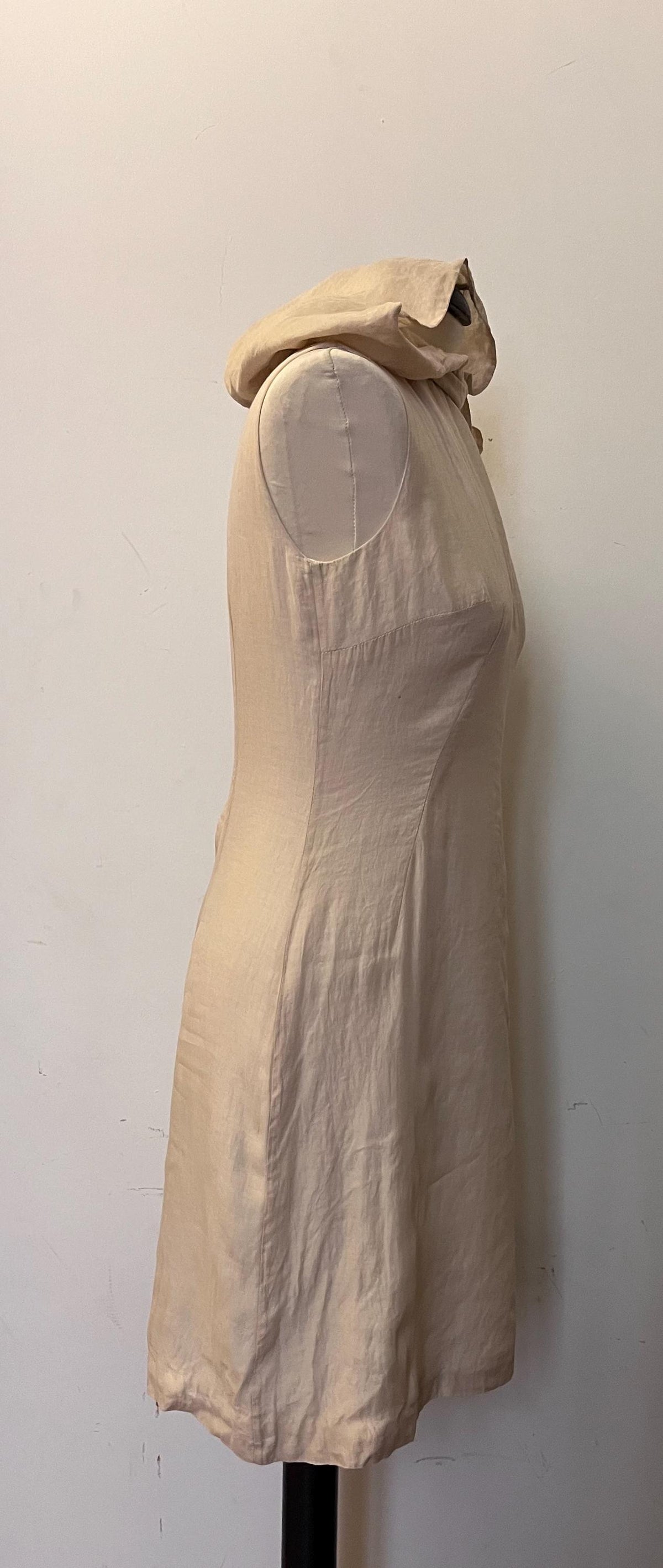 Bianca e Blu 90s cotton beige dress