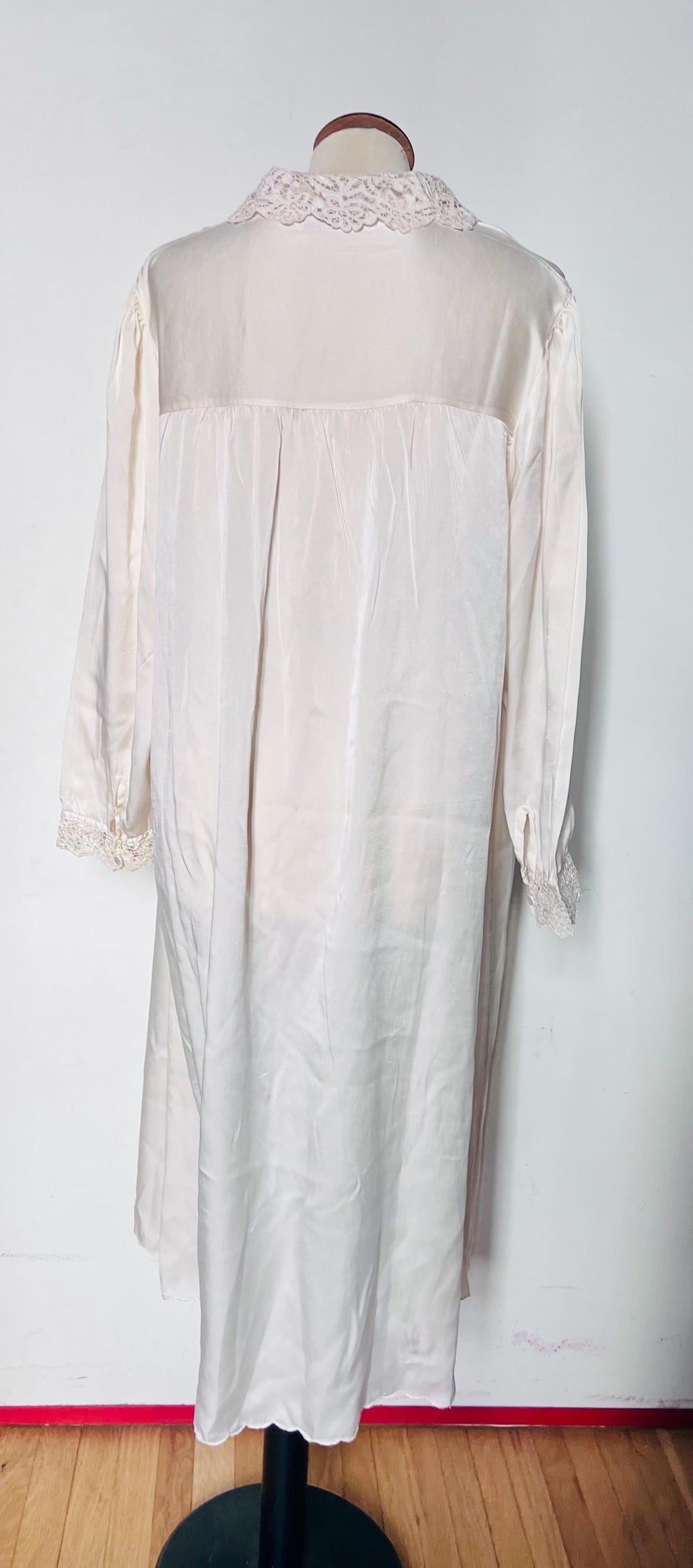 Silk nightgown with lace collar