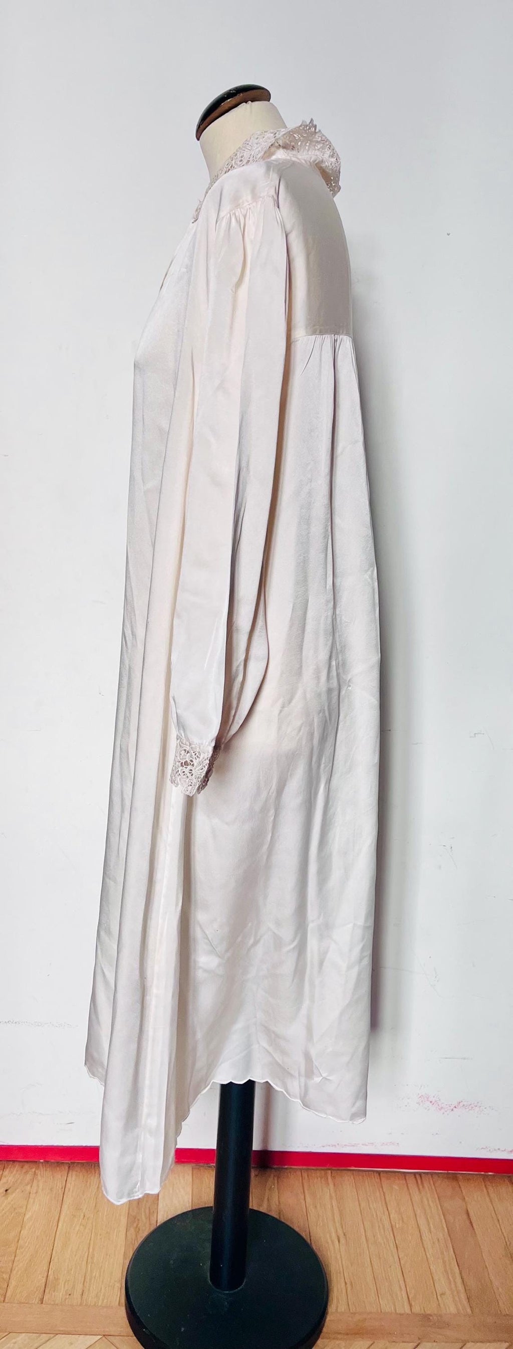 Silk nightgown with lace collar