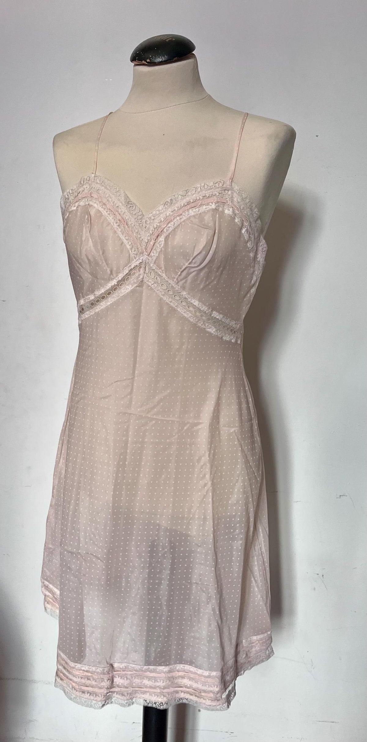 1970s pink polka dot slip dress